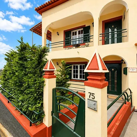 La Maison *